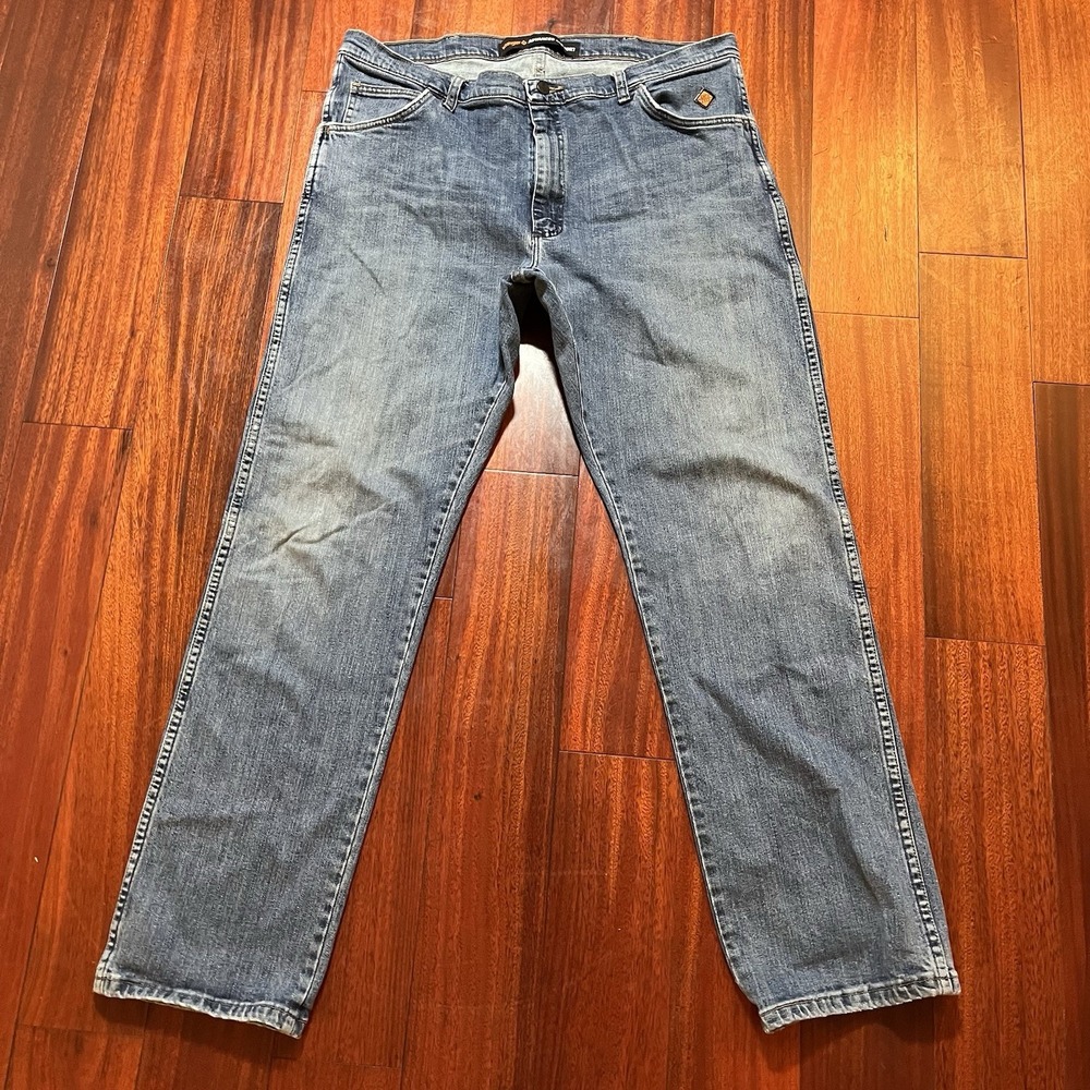 Wrangler FR Jeans Mens 40x34 Blue Light Wash Advanced Comfort 40x33 10FRAC470